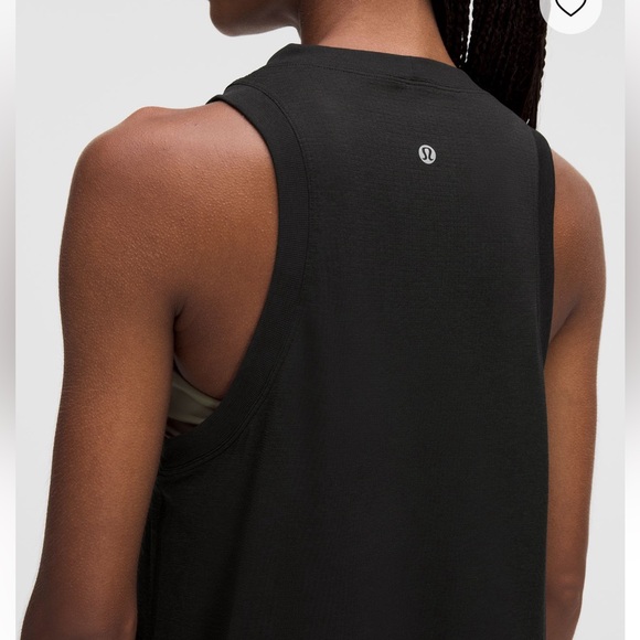 lululemon athletica Tops - lululemon athletica Swiftly Relaxed Tank Top